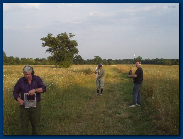 600x449 pixels (112K)